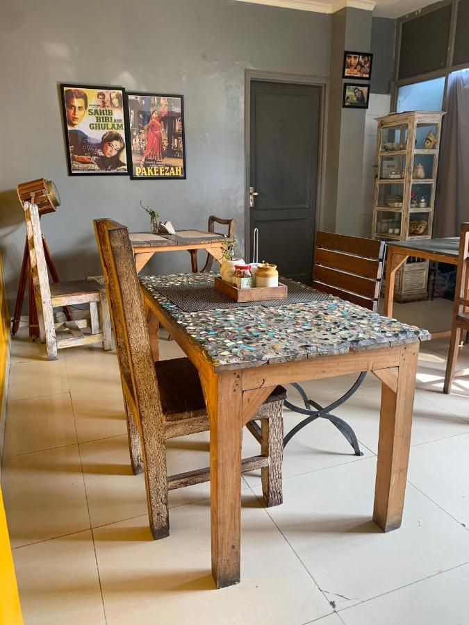 Bed And Chai - Boutique Stay & Tours 뉴델리 외부 사진